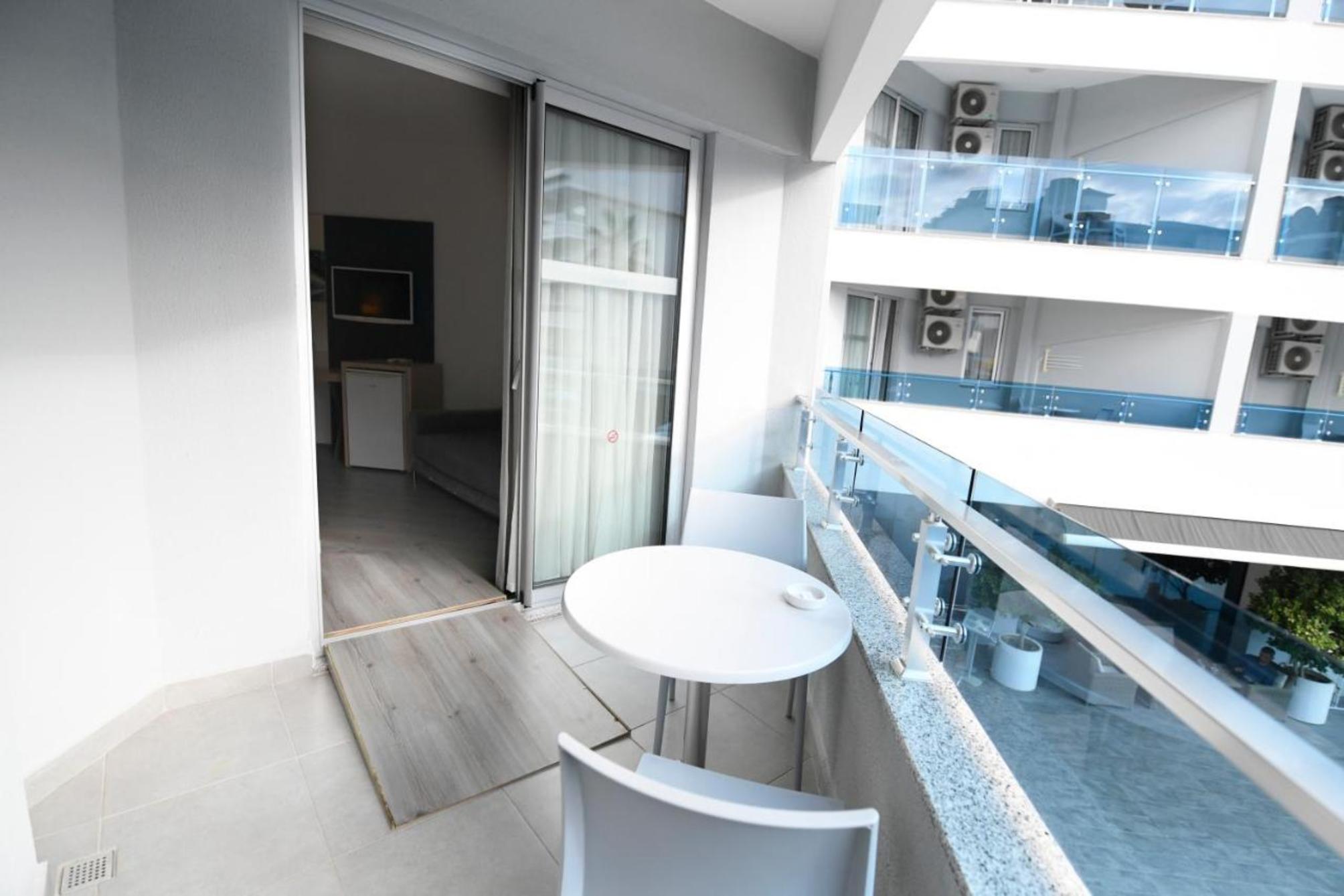 

Venezia - Mahmutlar - Avena Resort & Spa Hotel