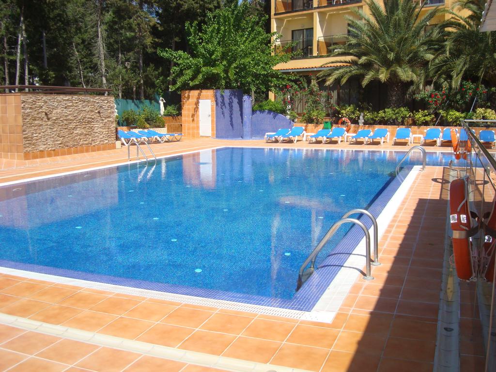 

Firenze - Roses - Hotel Univers