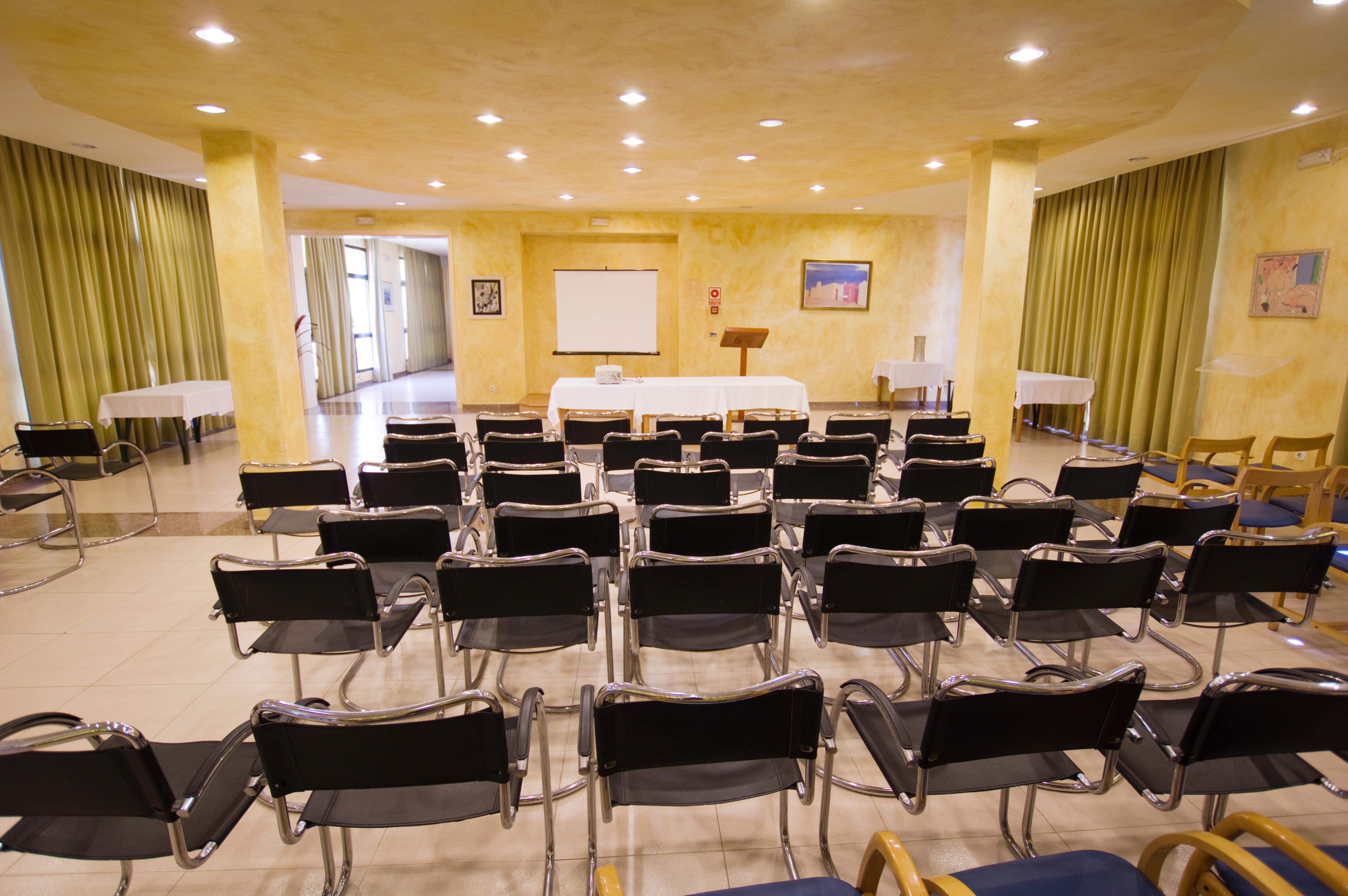 

Verona - Alaior - Royal Son Bou Family Club