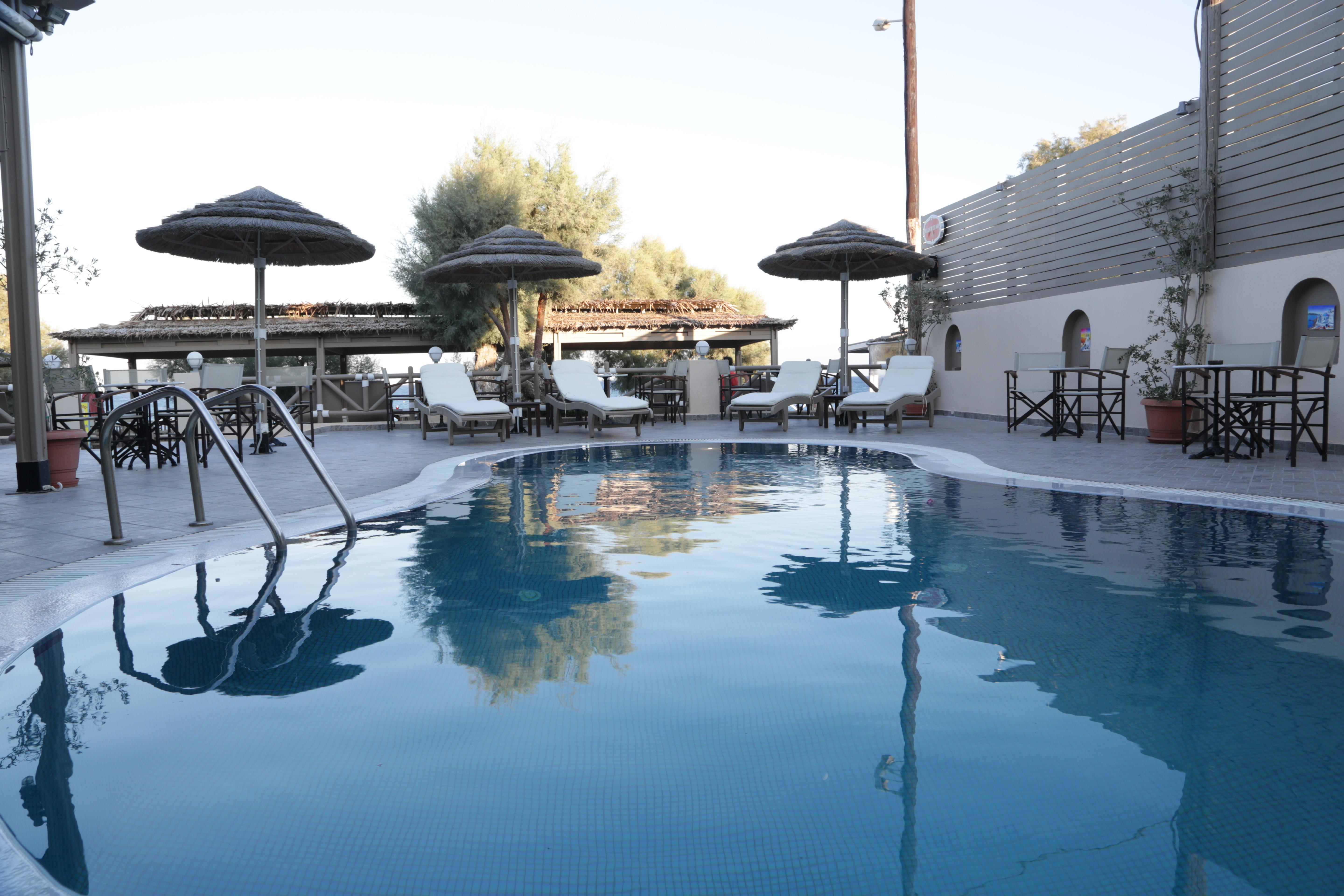 

Milano - Santorini, Isole Greche - Enjoy Villas