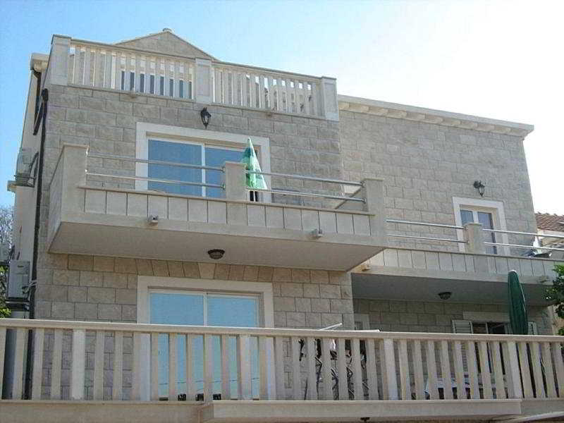 

Roma - Konavle - Apartments Miljas
