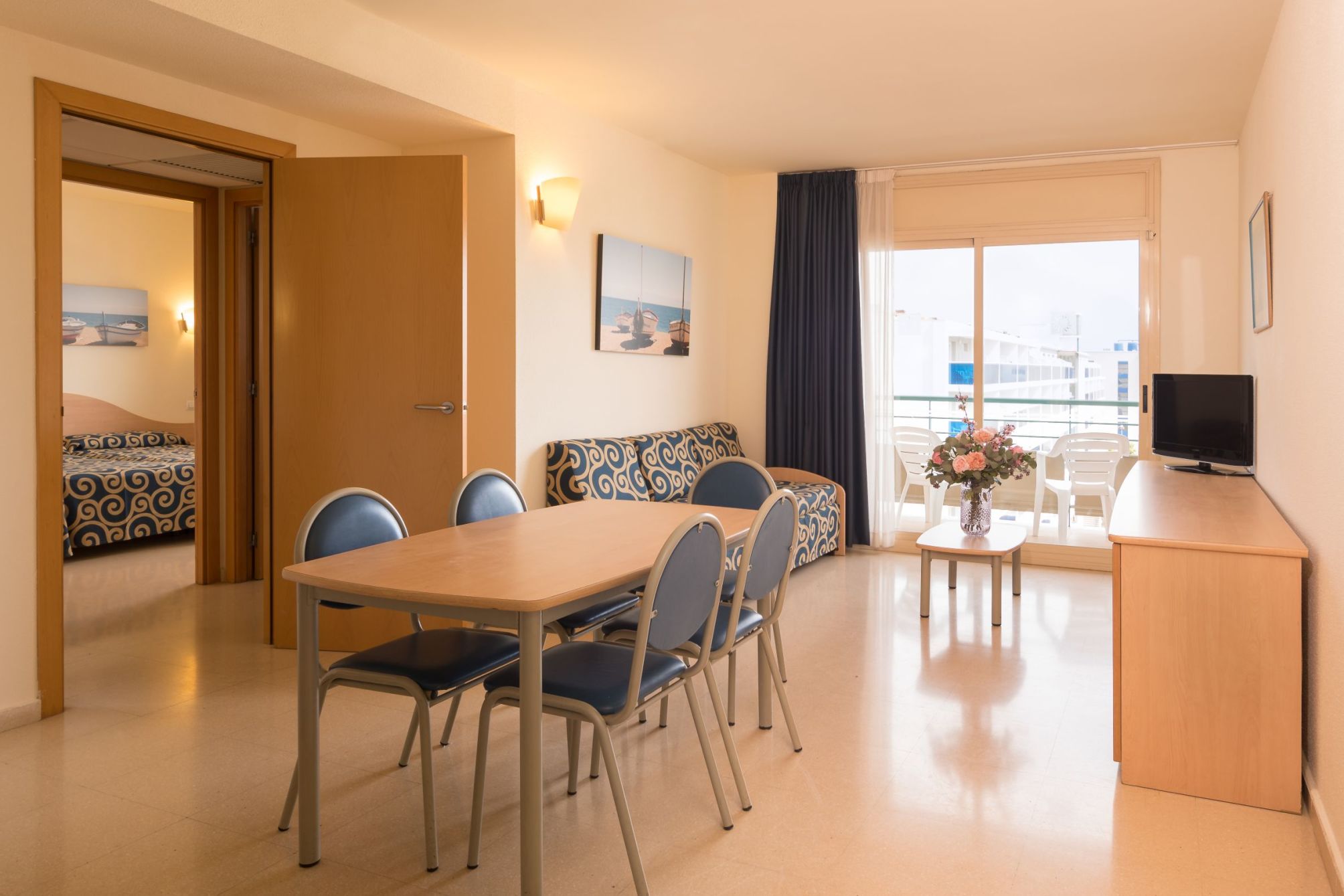 

Milano - Santa Susanna - htop Royal Sun Suites #htopFun