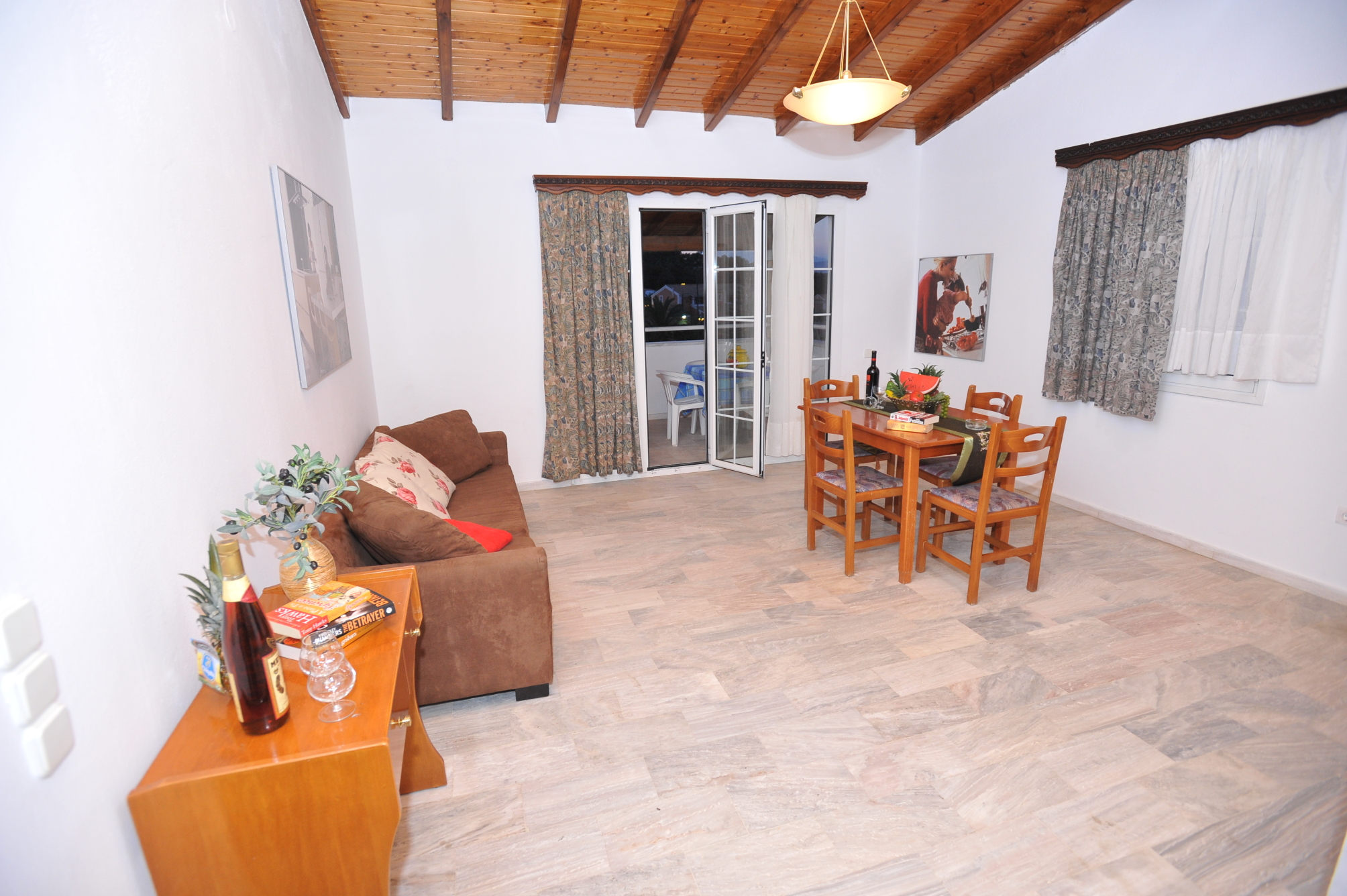 

Roma - Nissaki - Saint Spiridon Aparthotel