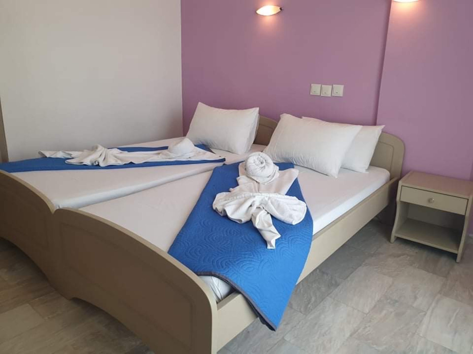 

Catania - Kassiopi - Saint Spiridon Aparthotel