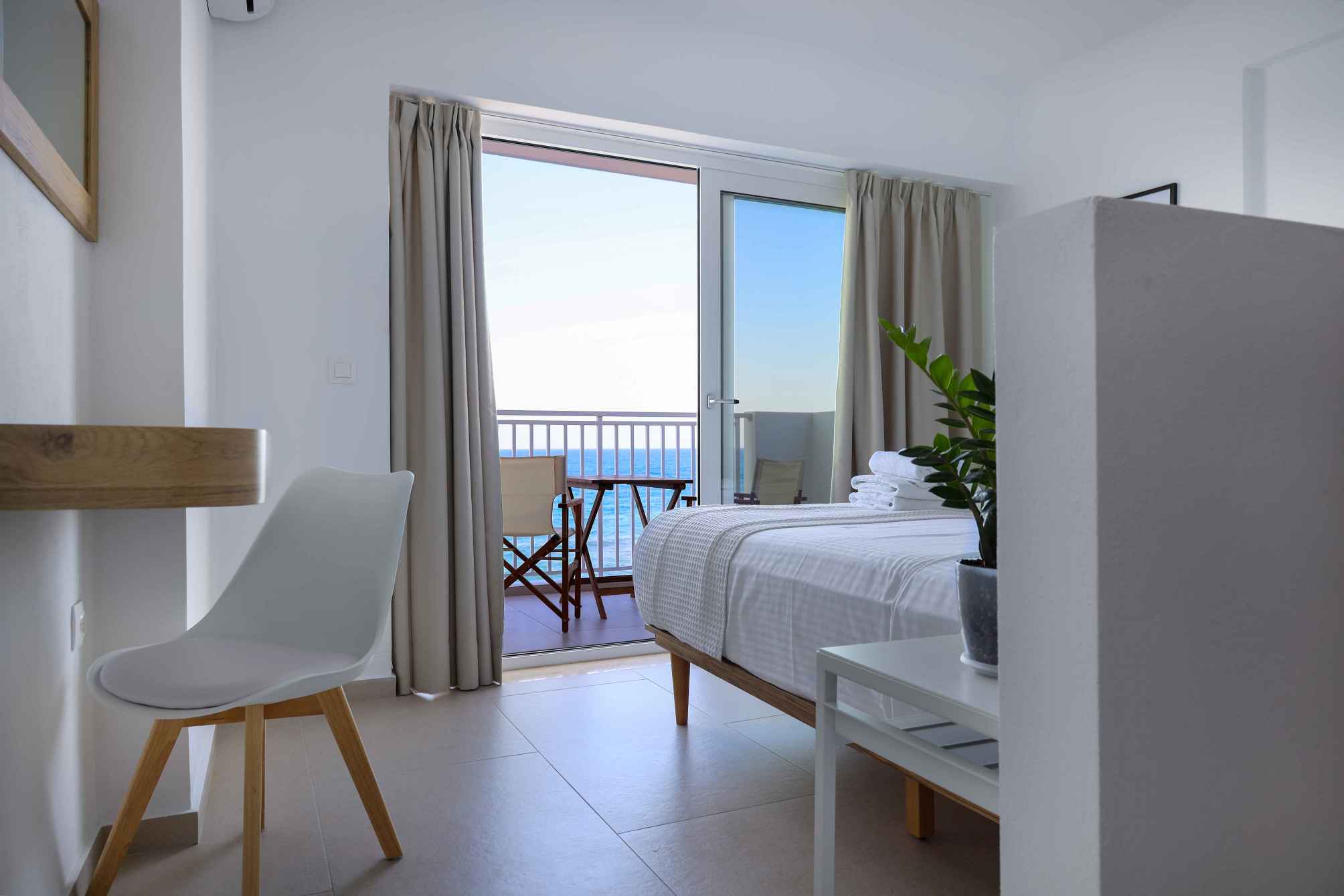 

Bologna - Anissaras - Sea Breeze Hotel