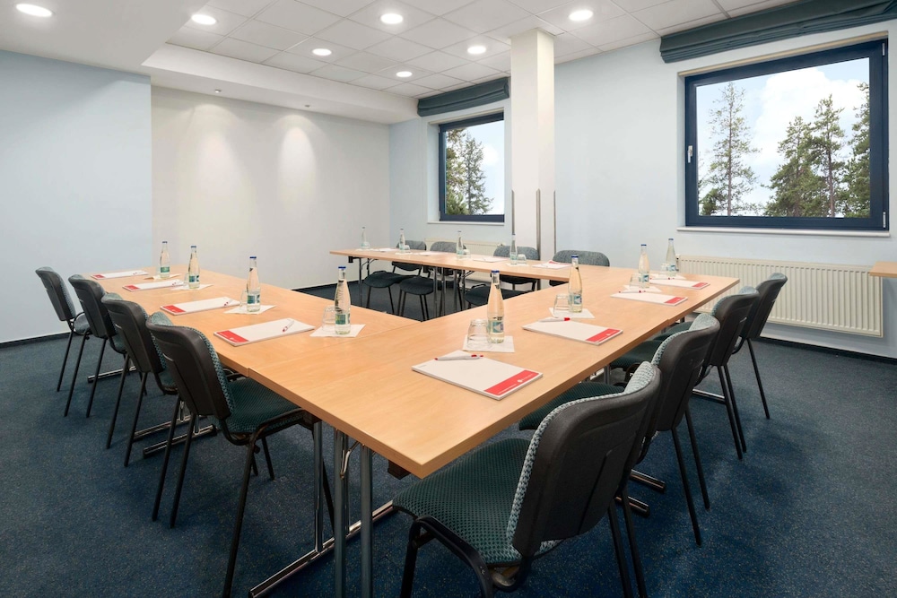 

Roma - Hostivice - Ramada By Wyndham Airport Prague