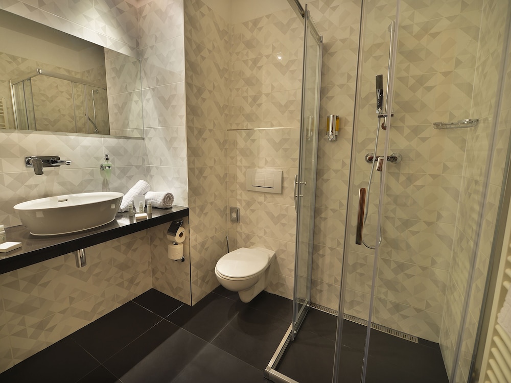 

Firenze - Hostivice - Ramada By Wyndham Airport Prague