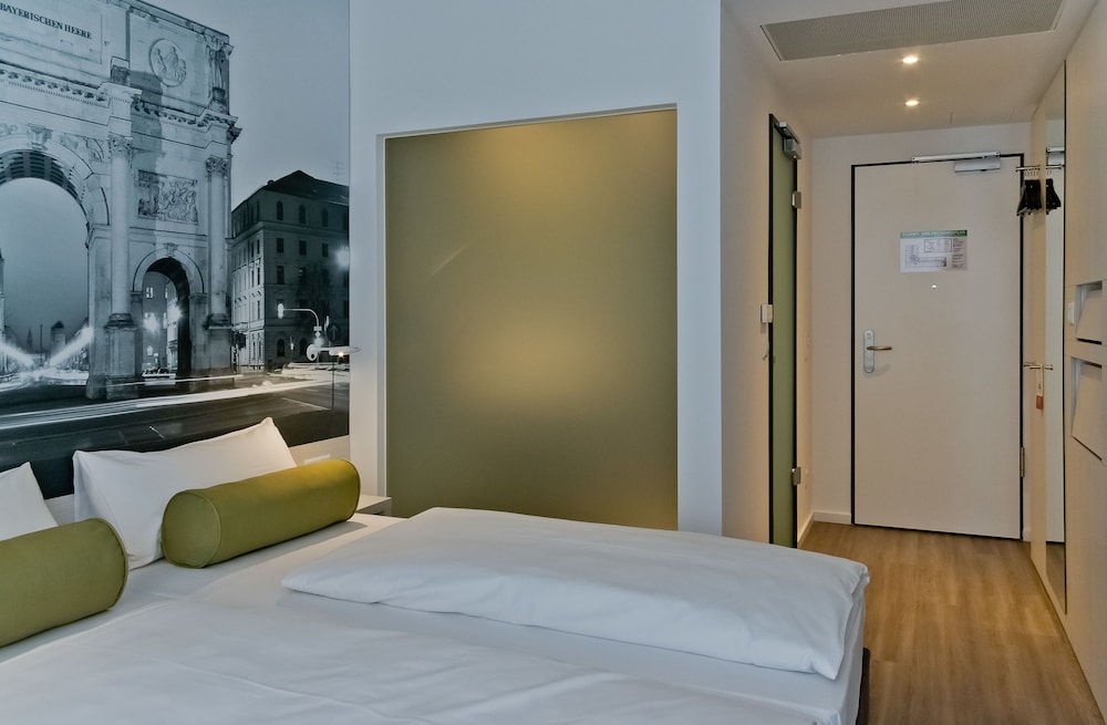 

Torino - Monaco di Baviera - Super 8 By Wyndham Munich City West