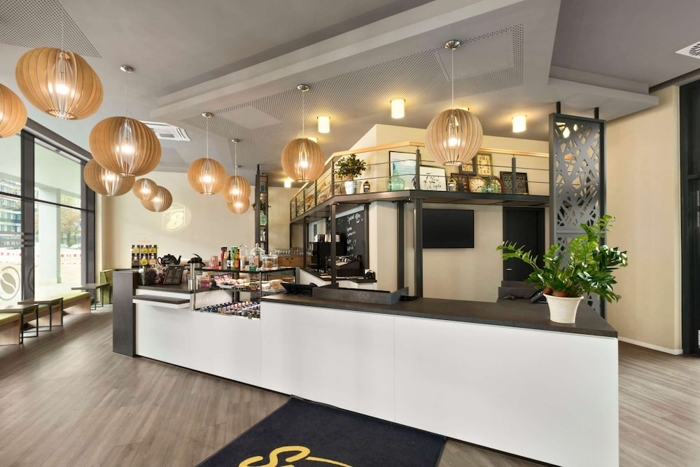 

Firenze - Monaco di Baviera - Super 8 By Wyndham Munich City West