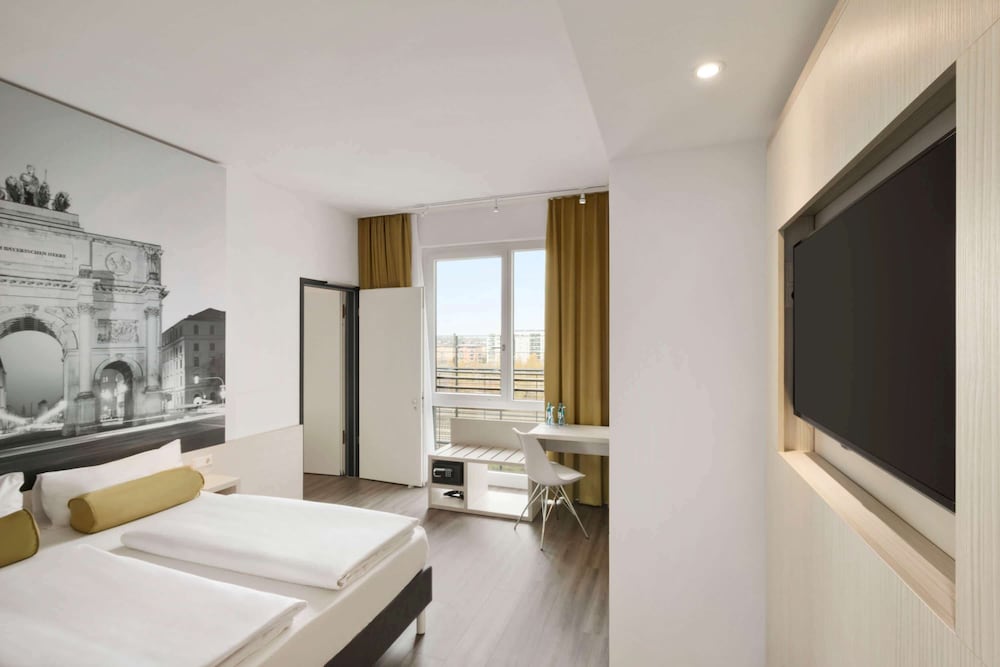 

Milano - Monaco di Baviera - Super 8 By Wyndham Munich City West