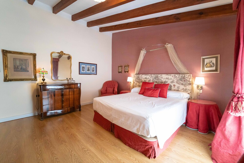 

Bologna - Selva - Hotel Rural S'Olivaret & Spa