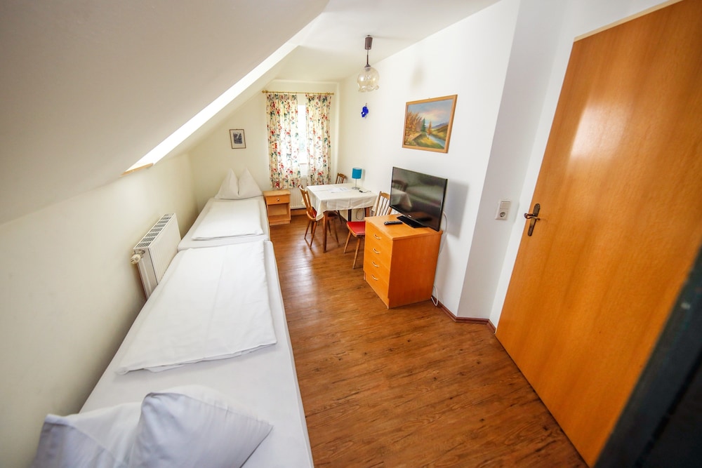

Napoli - Salisburgo - Hotel Lehenerhof