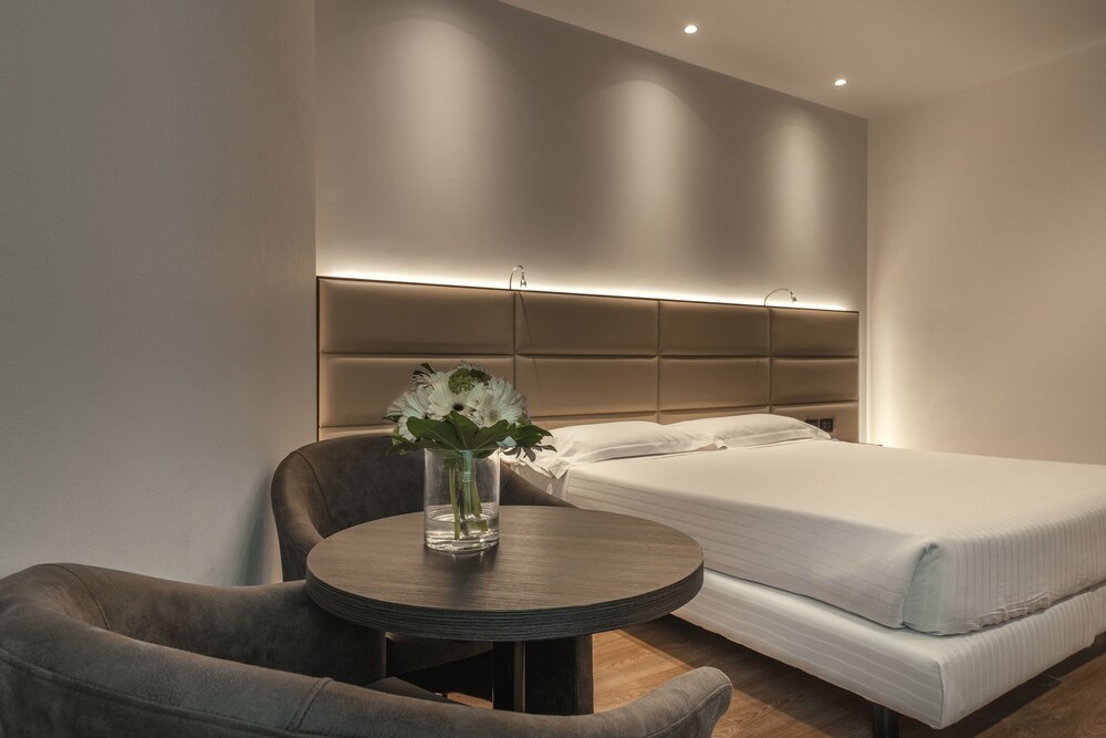 

Milano - Arezzo - Hotel Minerva