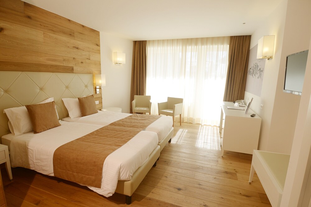 

Roma - Bevers - Hotel Schweizerhof Pontresina