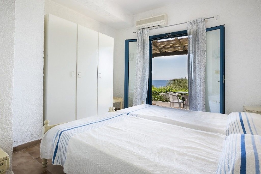 

Roma - Lixouri - Metaxatos Apartments