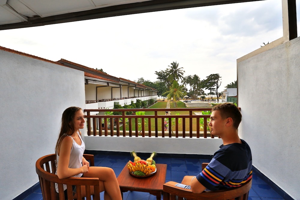 

Roma - Kalutara - Hibiscus Beach Hotel And Villas