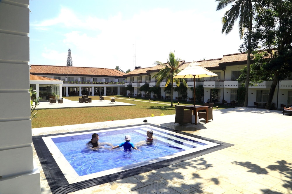 

Roma - Kalutara - Hibiscus Beach Hotel And Villas