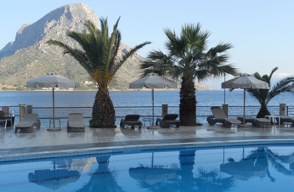

Napoli - Isola di Kalimnos - Plaza Hotel