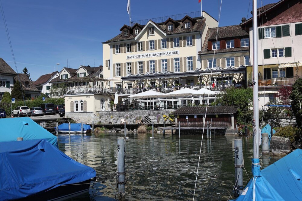 

Catania - Zurich-Horgen - Hotel Hirschen am See