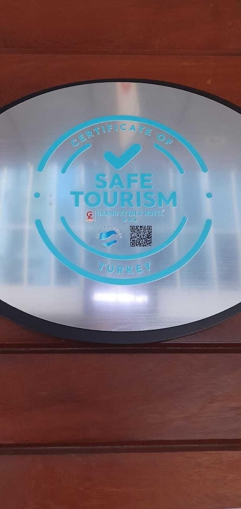 Grand Zeybek Hotel
