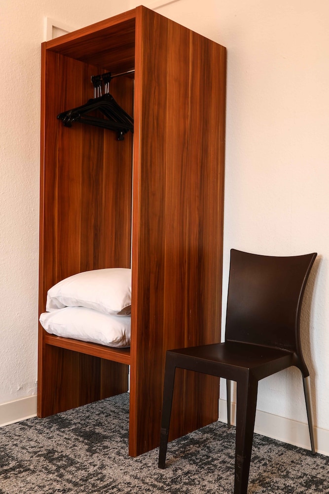 

Napoli - Ingersheim - The Originals City, Hôtel Colmar Gare