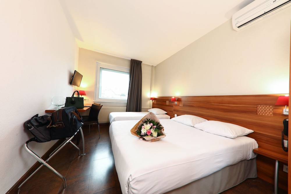 

Roma - Colmar - The Originals City, Hôtel Colmar Gare