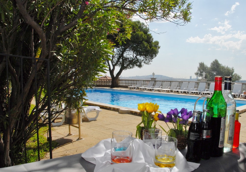 

Milano - Molins de Rei - Hotel El Castell
