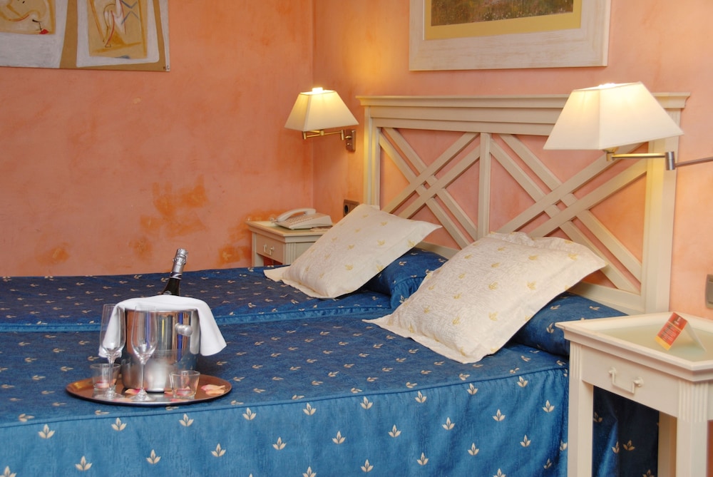 

Verona - Molins de Rei - Hotel El Castell