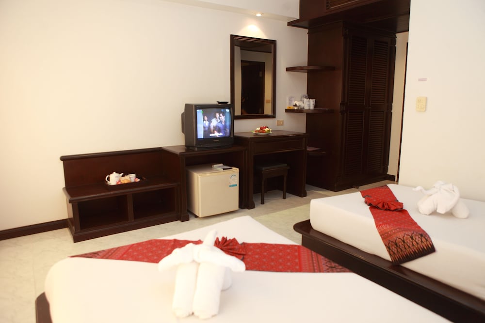 

Bari - Bangrak Beach - Koh Samui - Samui First House Hotel