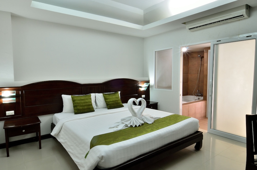 

Bologna - Bangrak Beach - Koh Samui - Samui First House Hotel