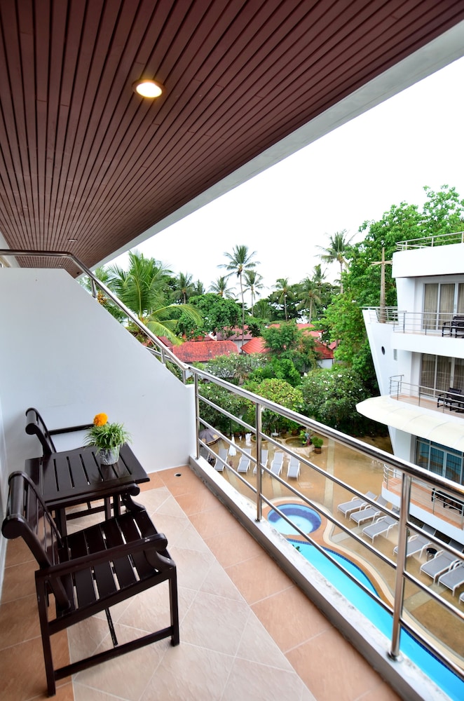 

Napoli - Koh Samui - Samui First House Hotel