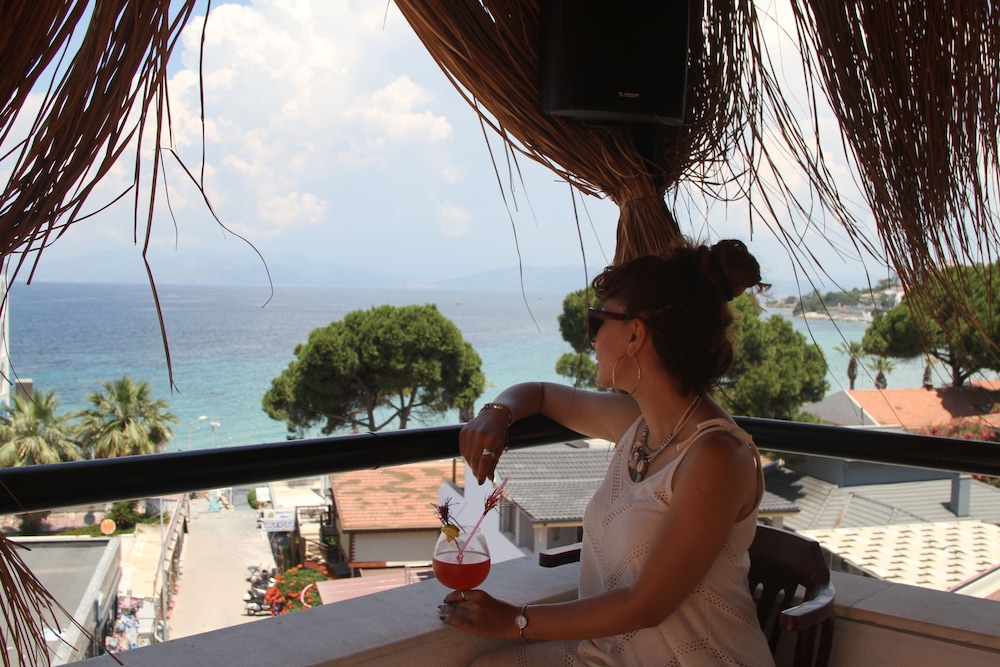 

Milano - Kusadasi - Rosy Suites Hotel