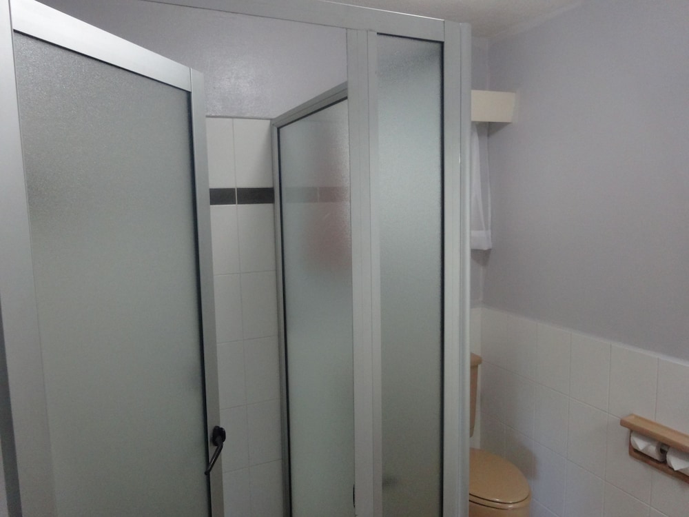 

Milano - Lami - Suva Motor Inn