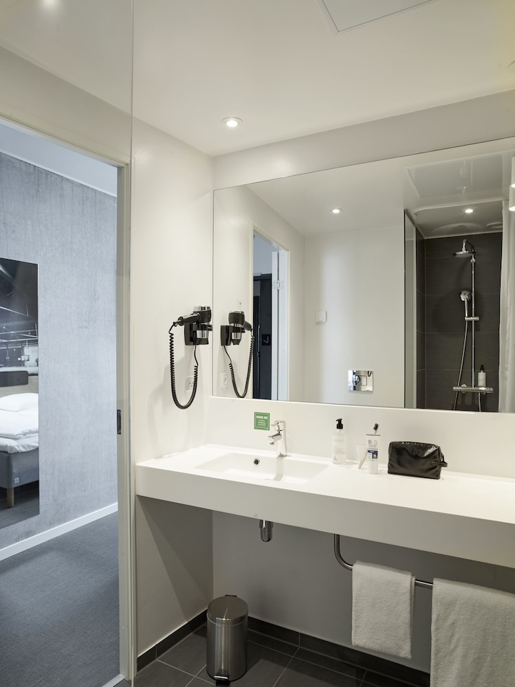 

Lamezia Terme - Aalborg - Zleep Hotel Aalborg