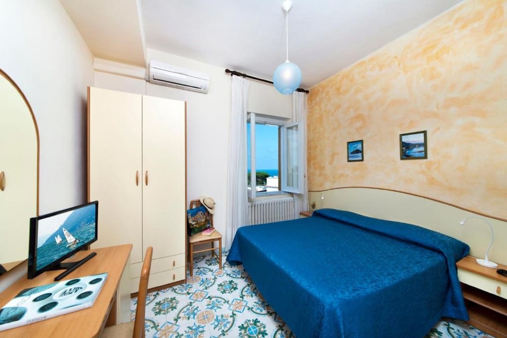 

Venezia - Ischia - Hotel Casa Di Meglio