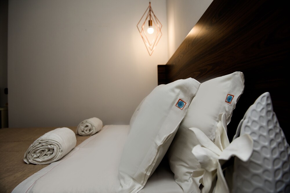 

Milano - Milazzo - Milazzo INN AiMori