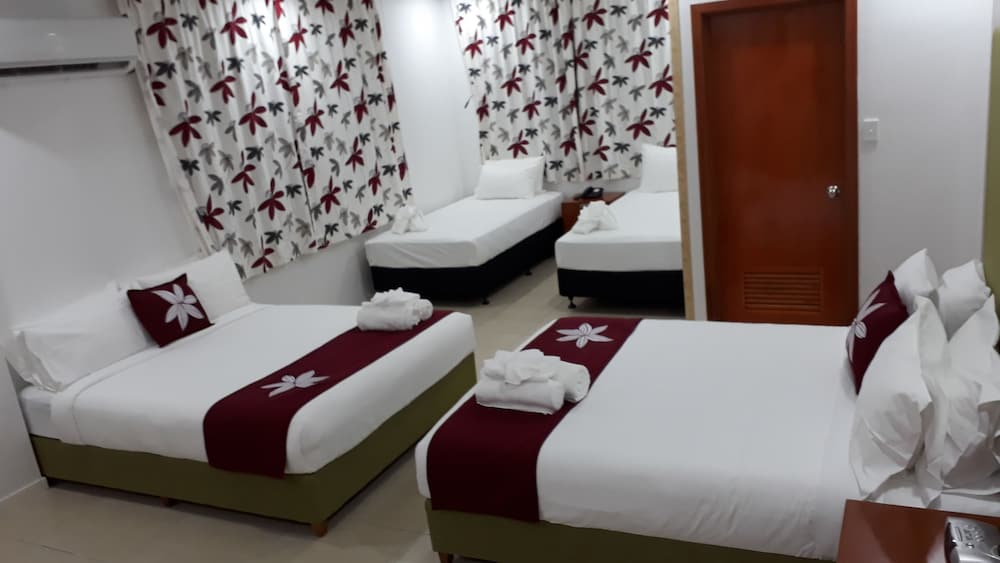 

Roma - Apia - Alec's Hotel
