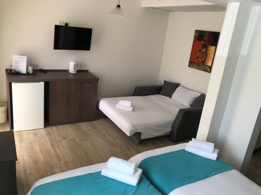 

Trapani - Mellieha - Sunseeker Holiday Complex