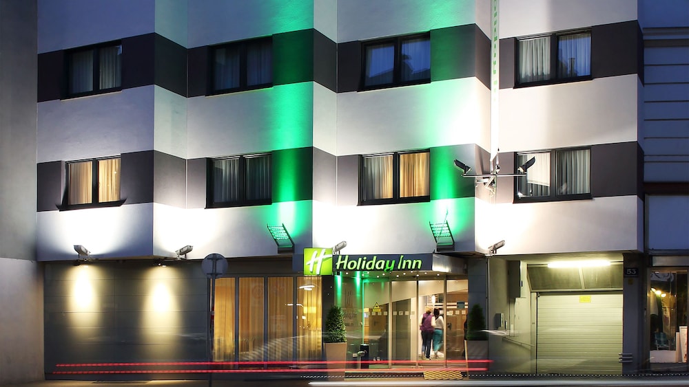 

Bari - Vienna - Holiday Inn Vienna City