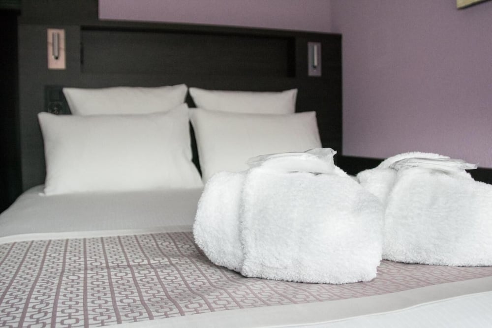 

Napoli - Meyrin - Nash Pratik Hotel