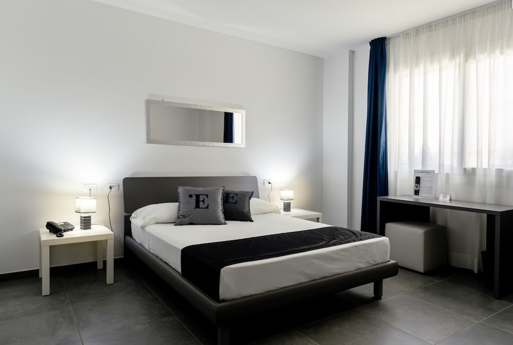 

Roma - Olbia - L'Essenza Hotel