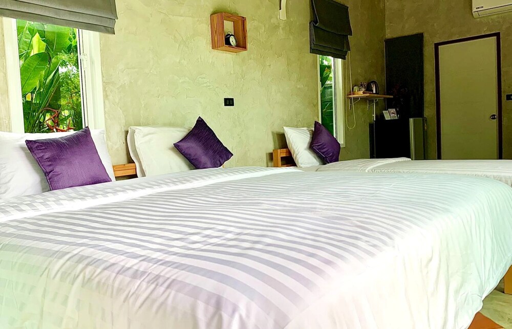 

Bologna - Si Sunthon - Loftpical Resort