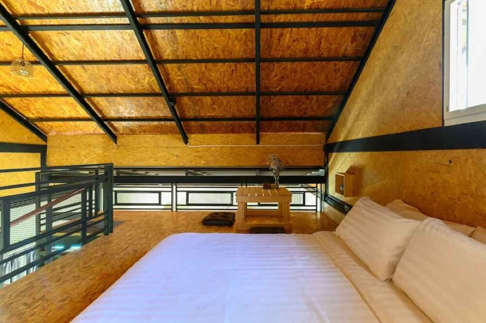 

Milano - Si Sunthon - Loftpical Resort
