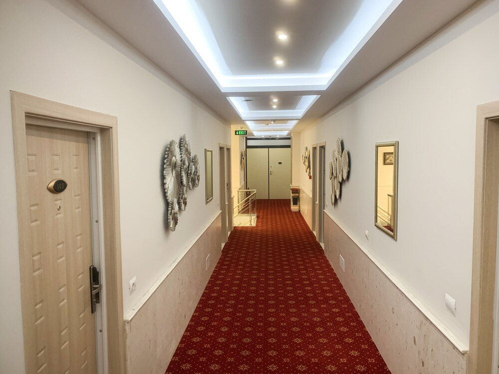 

Verona - Tirana - Park Hotel
