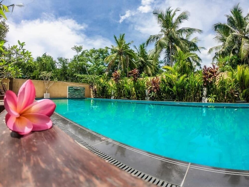 

Roma - Matara - Green Habitat Ayurveda Resort and Spa