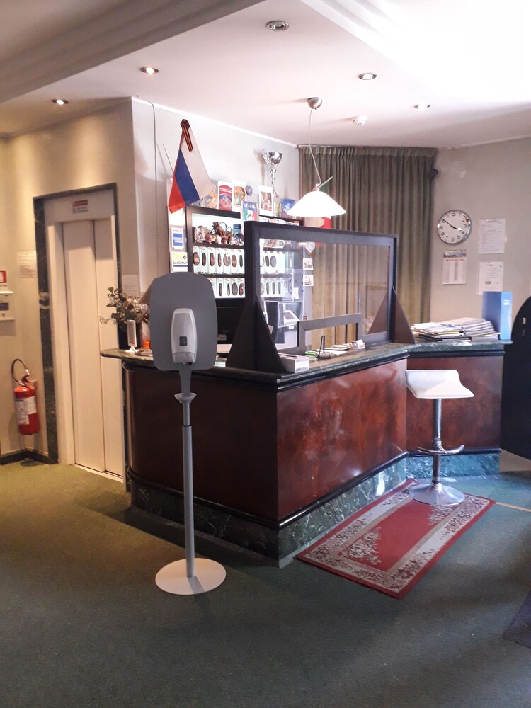 

Milano - Rimini - Hotel Niagara Rimini