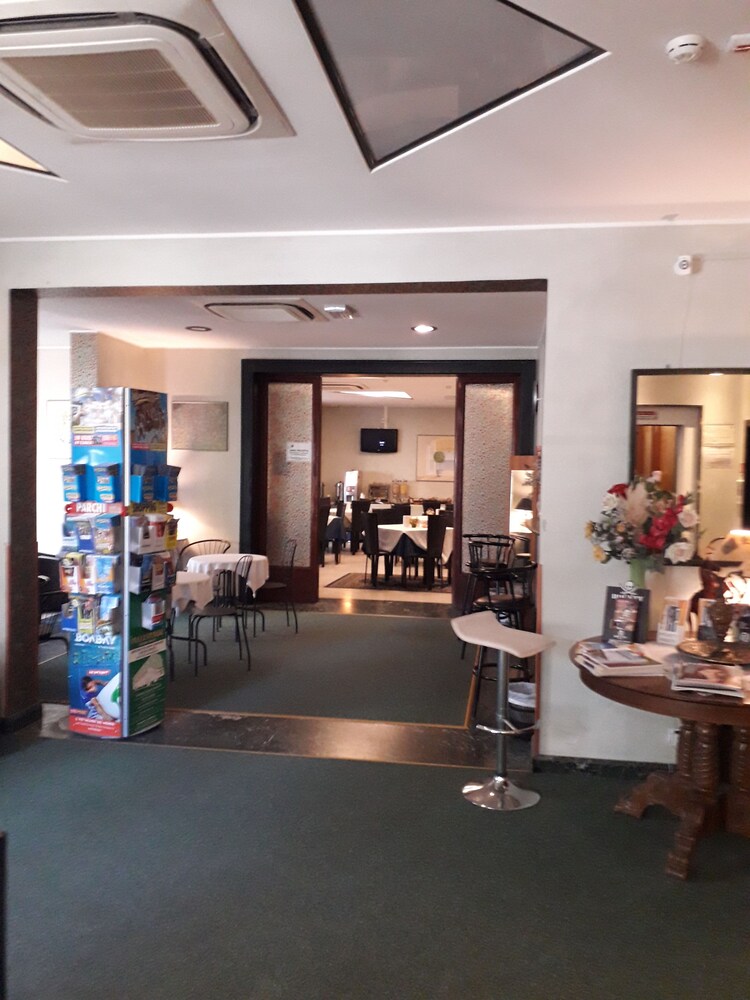 

Milano - Riviera Romagnola, Mare Italia - Hotel Niagara Rimini