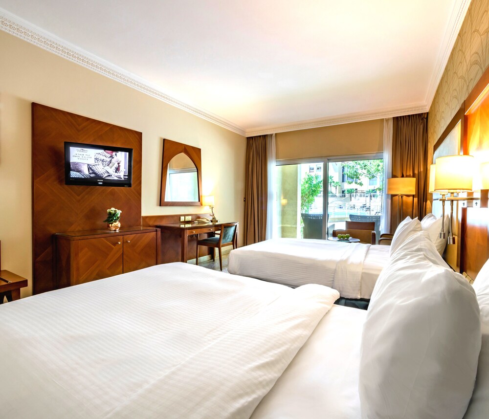 

Venezia - Sowayma - Crowne Plaza Jordan - Dead Sea Resort & Spa