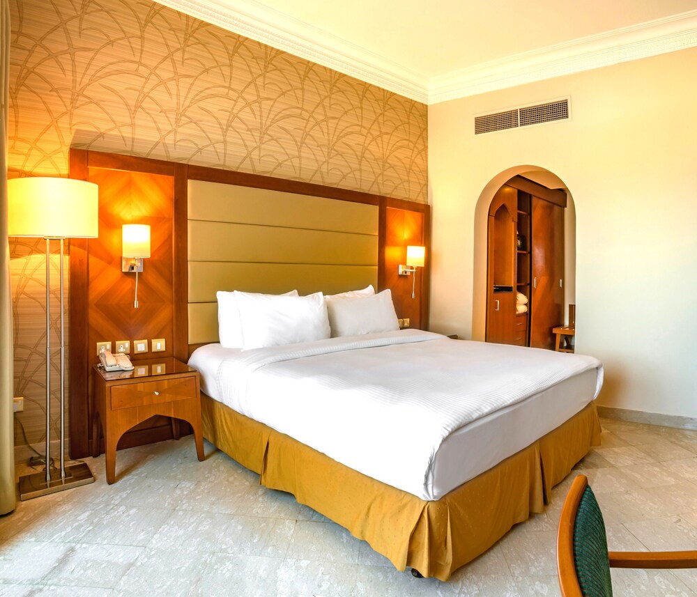 

Napoli - Sweimeh - Crowne Plaza Jordan - Dead Sea Resort & Spa