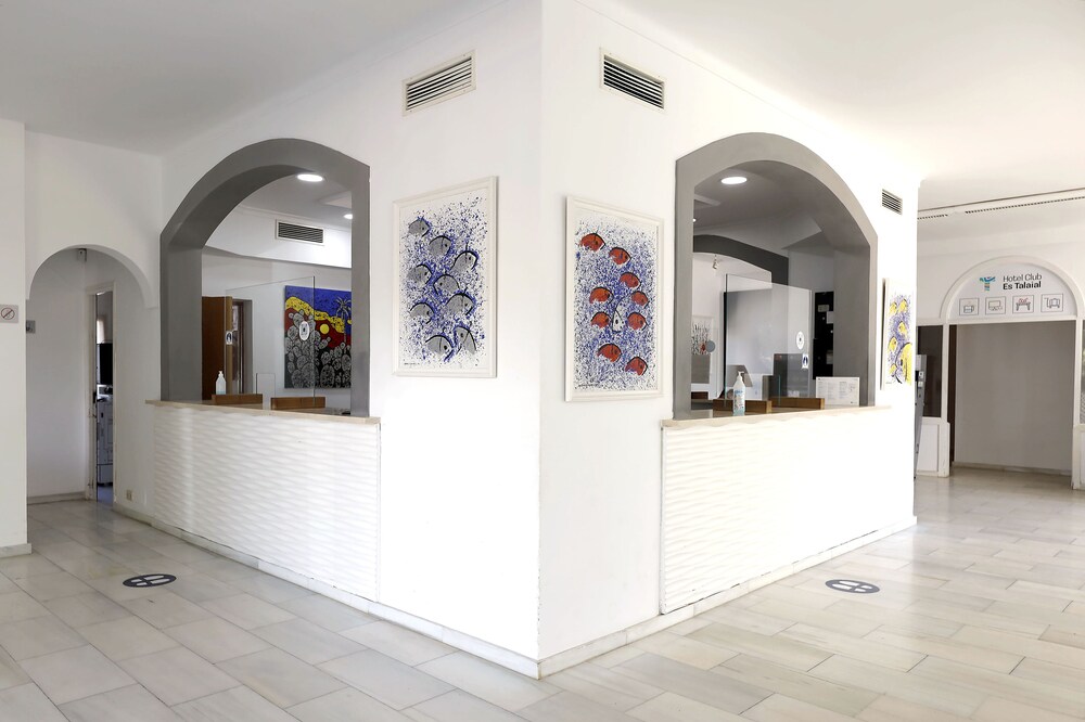 

Verona - Santanyi - Hotel Club Es Talaial